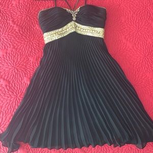 Tony Bowls Black Evening Short Dress